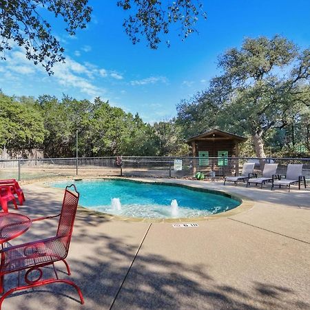 Wimberley Log Cabins Resort And Suites- The Oak Lodge Esterno foto